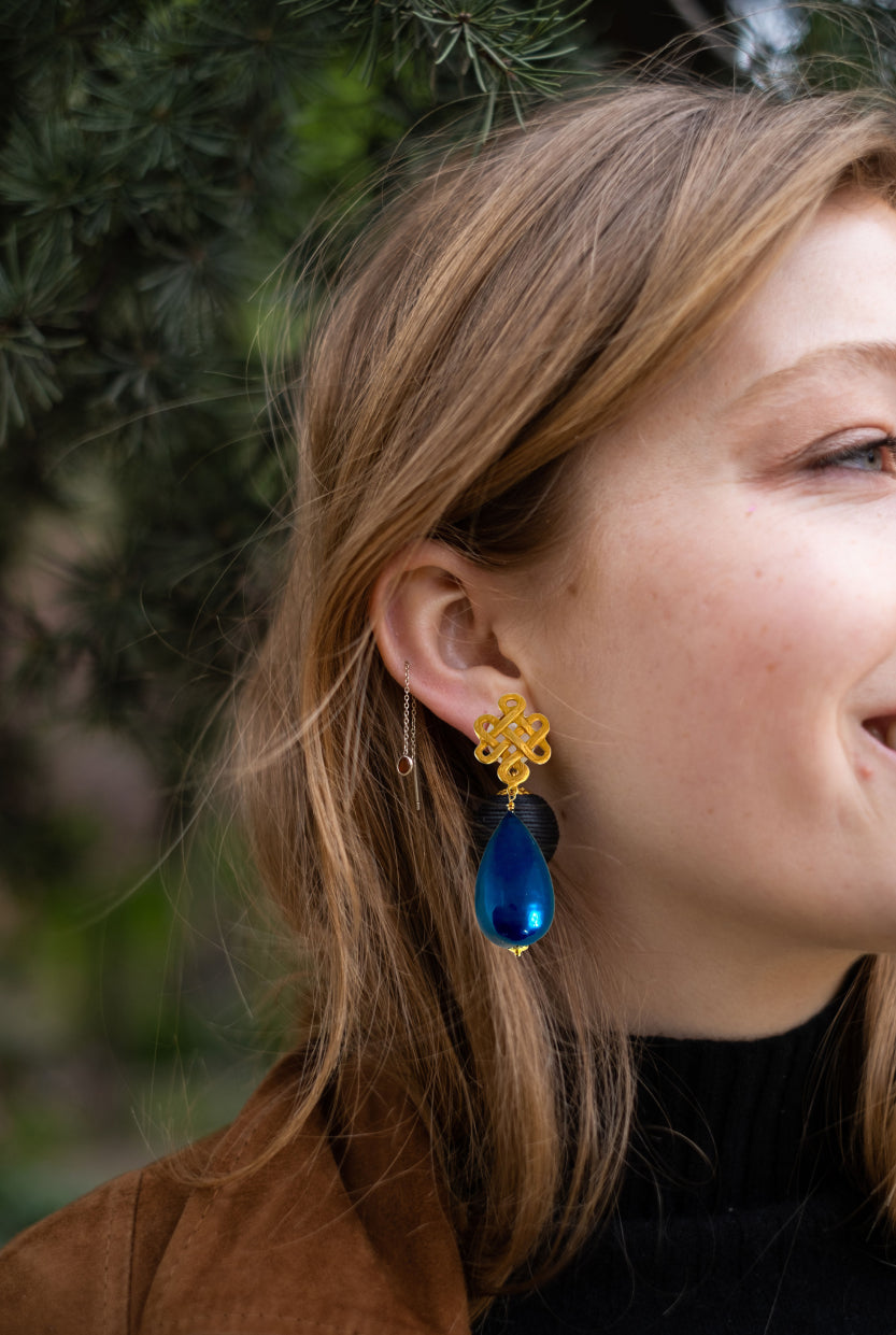 Glücksknoten mit Blaue Nuvola CLIP