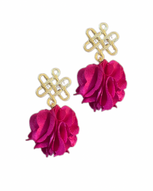 Glücksknoten mit pinker Fleur Blume