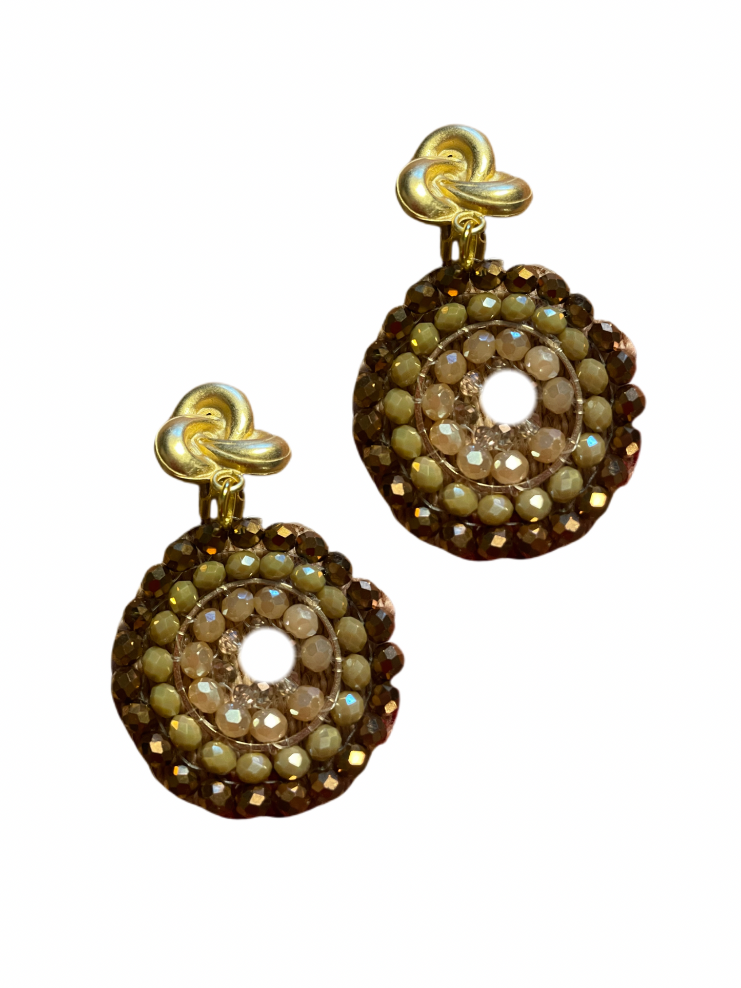 Inca mit braunen Kristallen