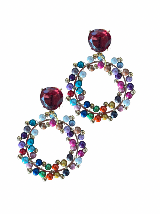Vonni mit bunten Magic Beads und fuchsia Kristalltop