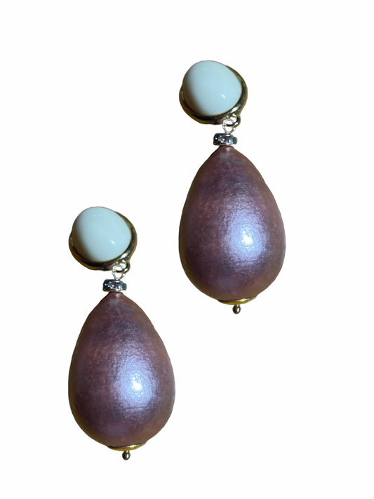 Rosa Nuvola mit Creme Cabouchon Clip